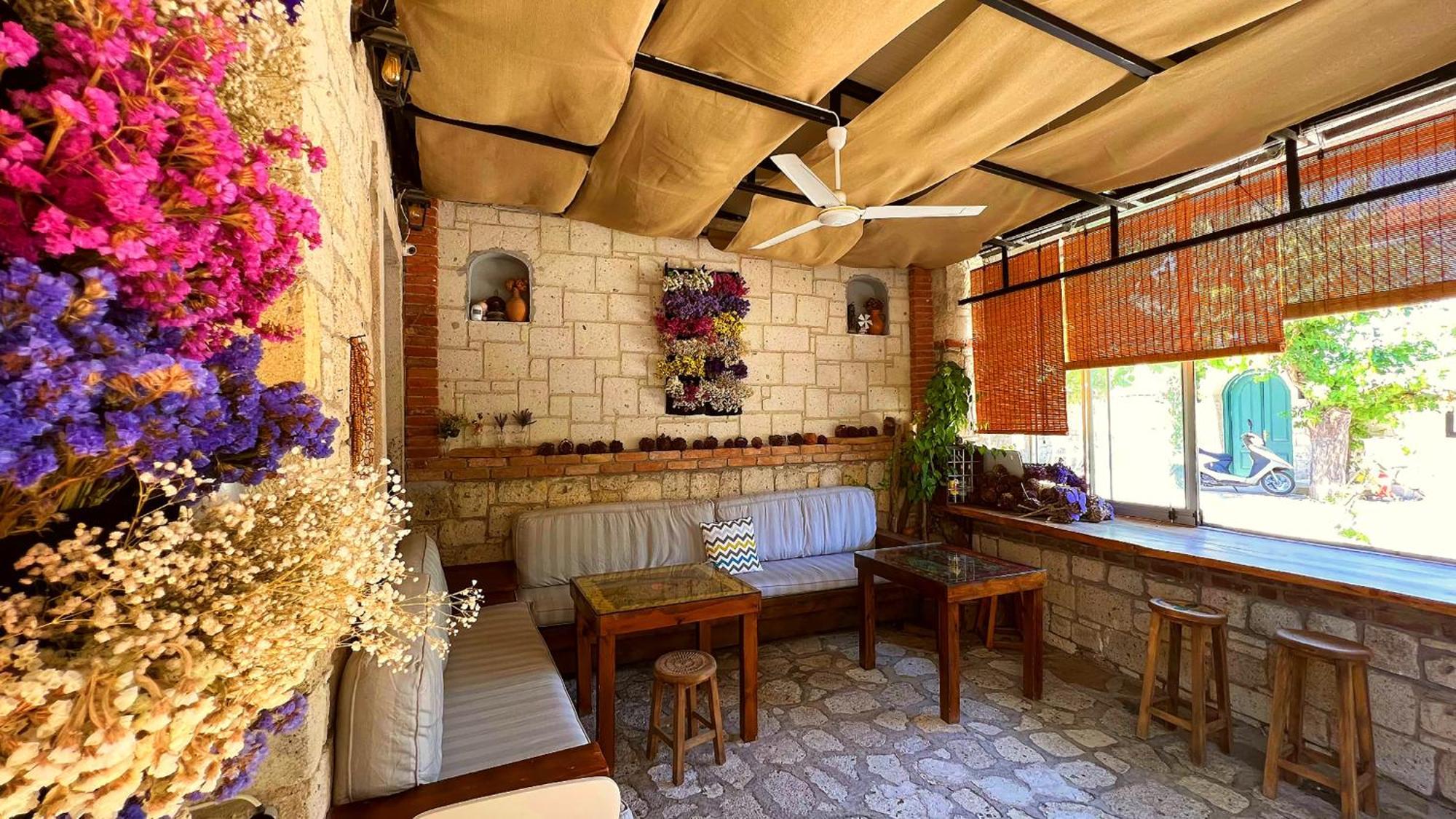 ألاتشاتي Alayaz Hotel المظهر الخارجي الصورة